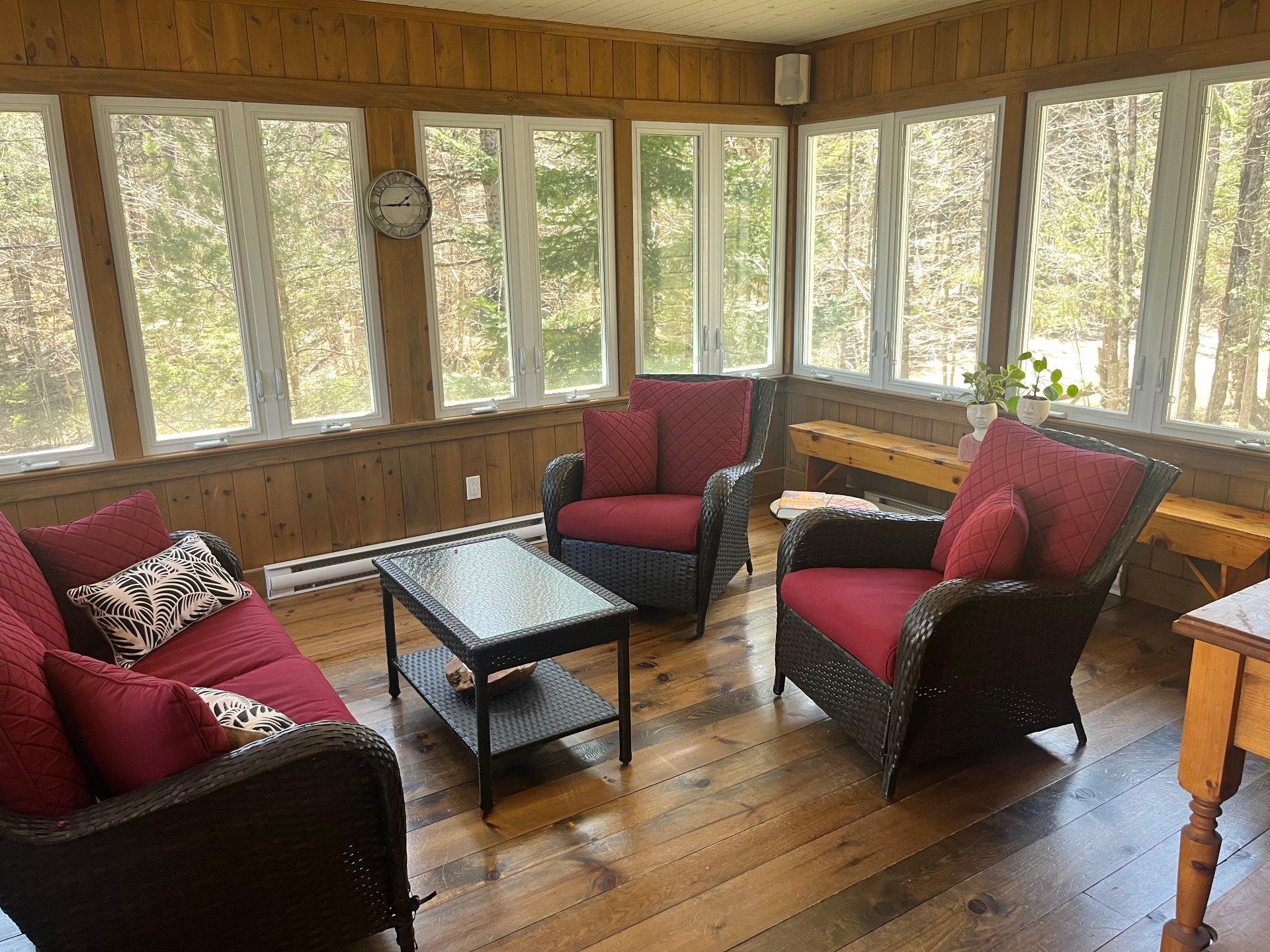 









104


Imp. des Perdrix

,
Mont-Tremblant,




QC
J8E0T2

