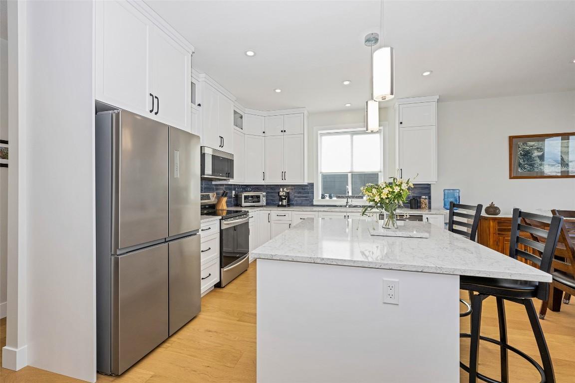 









934


Mt Griffin

Road,
Vernon,




BC
V1B 0A5

