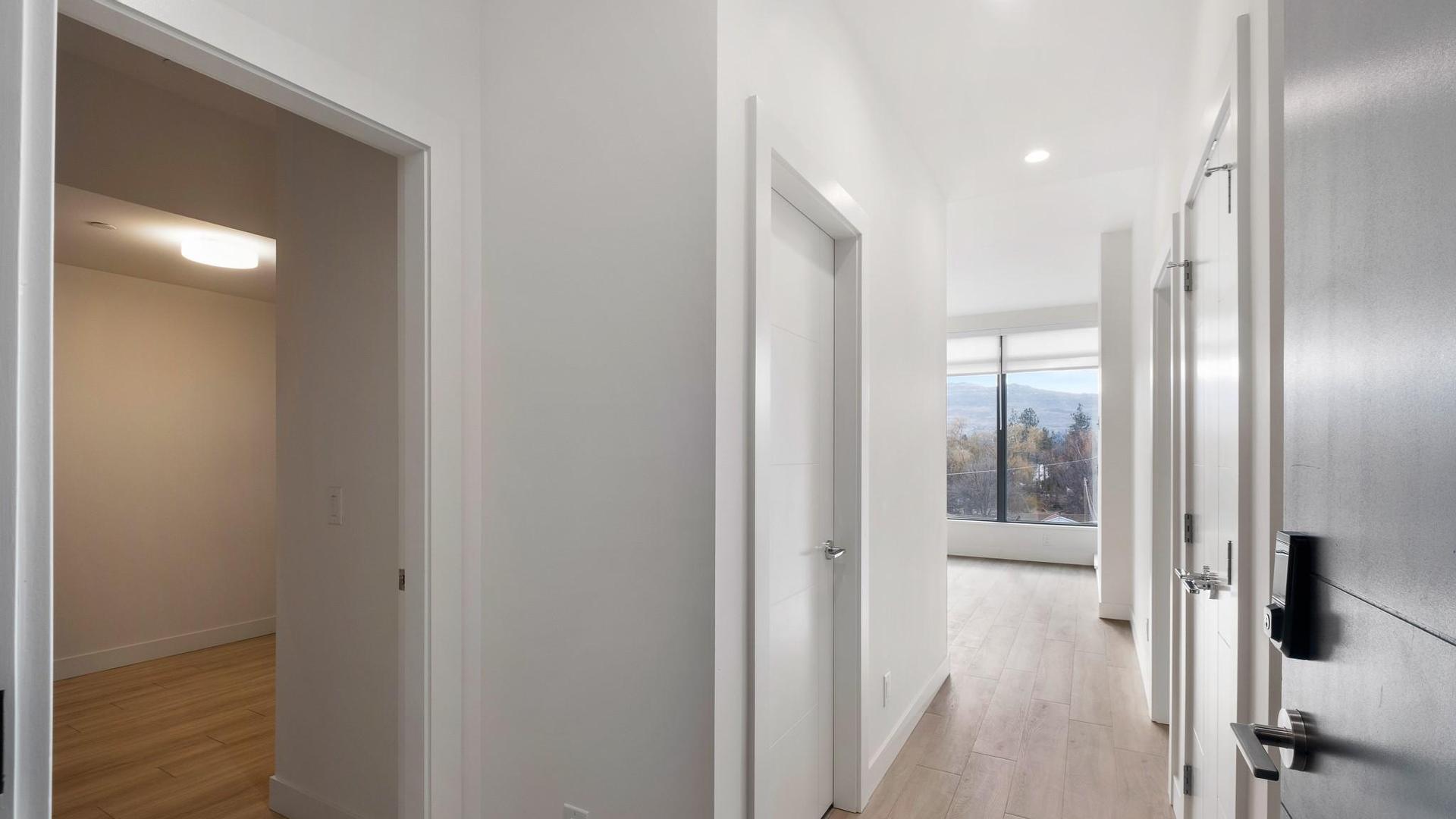 









3699


Capozzi

Road, 401,
Kelowna,




BC
V1W 0G3

