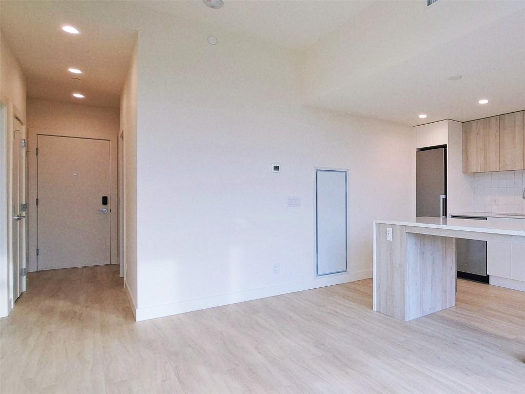 









3699


Capozzi

Road, 401,
Kelowna,




BC
V1W 0G3

