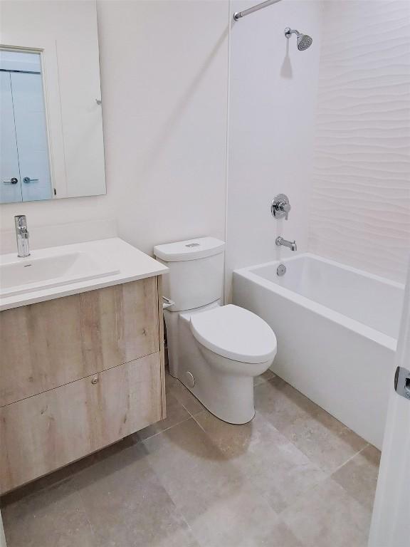 









3699


Capozzi

Road, 401,
Kelowna,




BC
V1W 0G3

