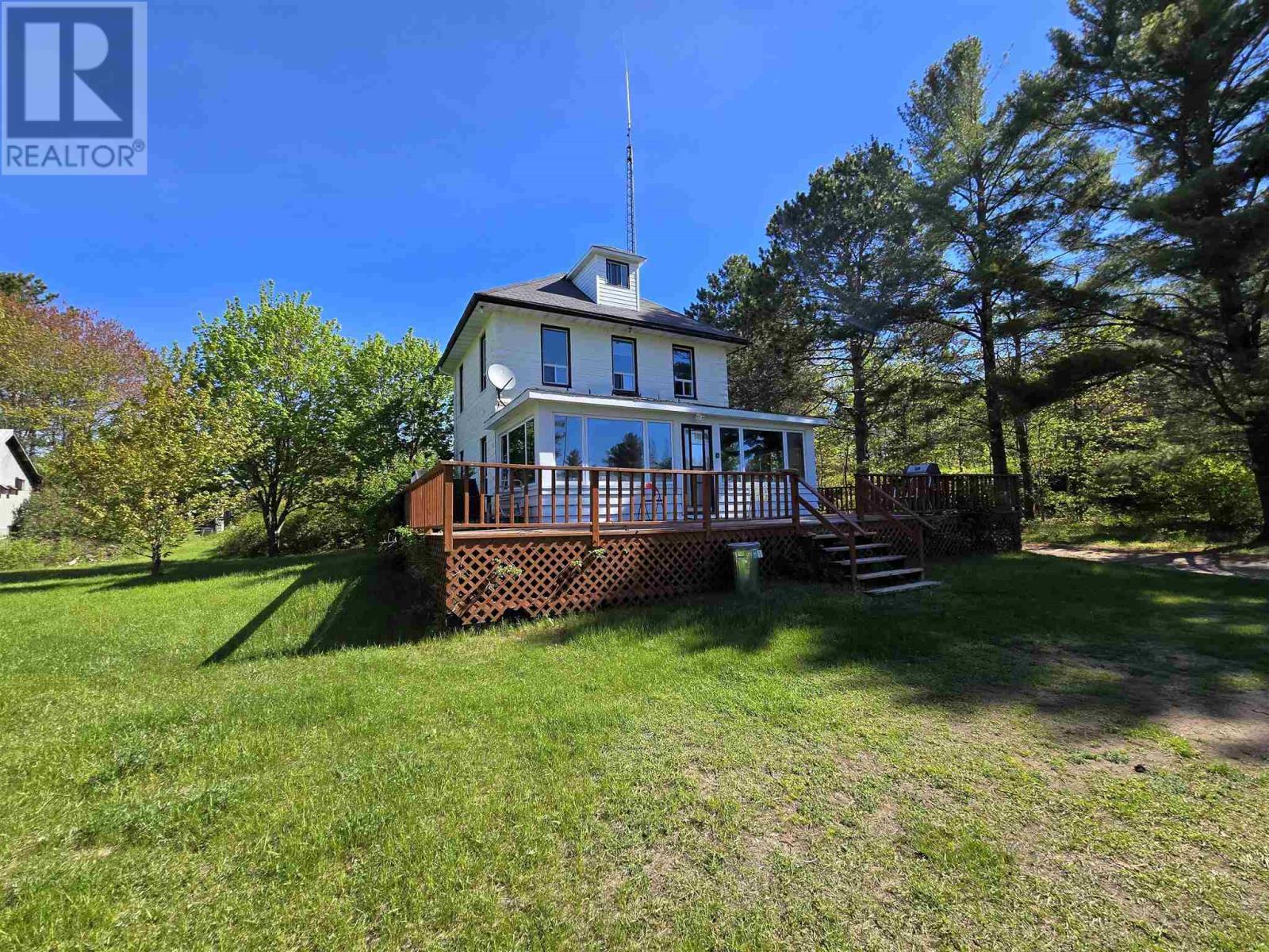 












35 Pine Ridge RD

,
Huron Shores,




Ontario
P0R1L0

