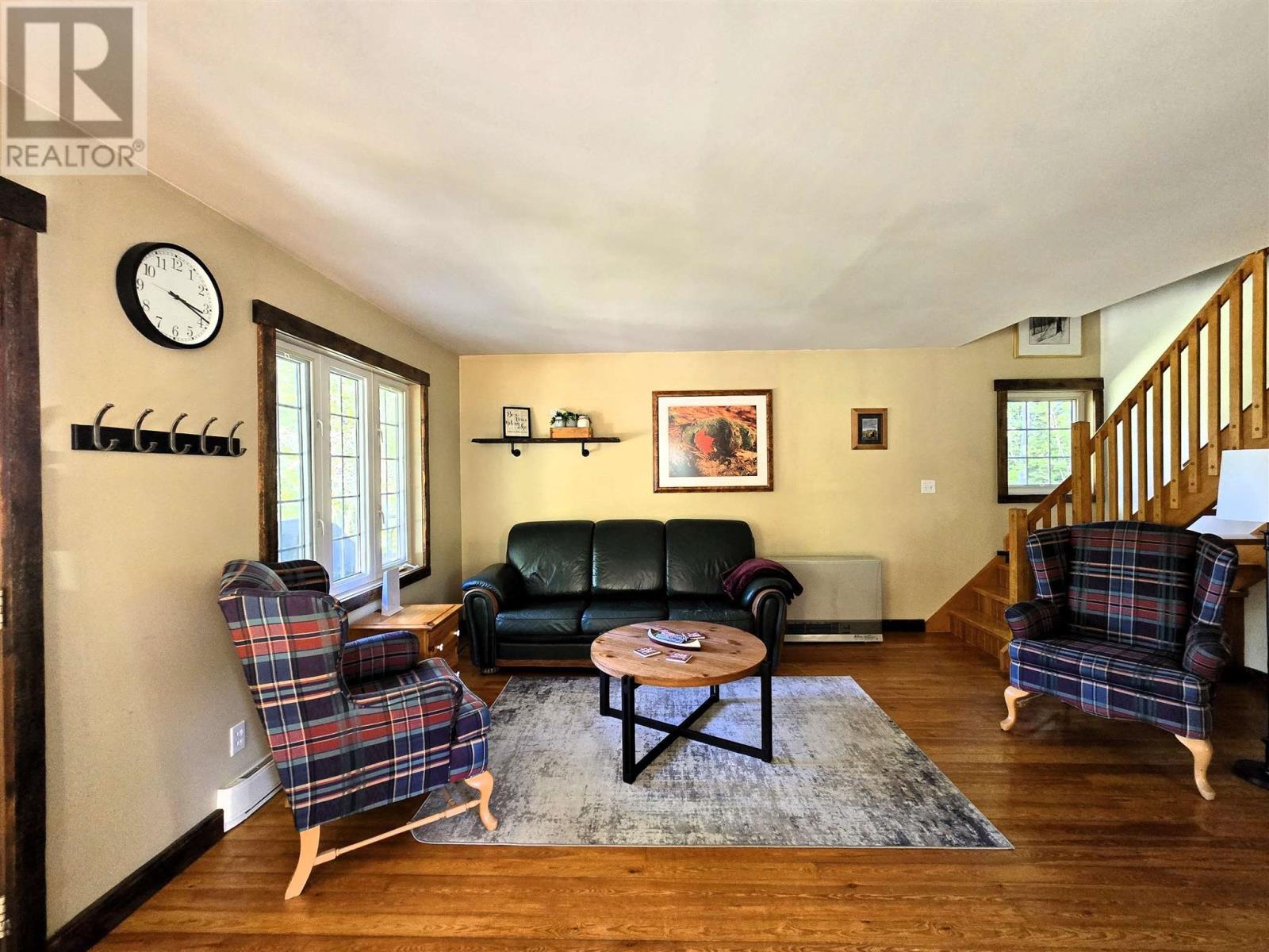 












35 Pine Ridge RD

,
Huron Shores,




Ontario
P0R1L0

