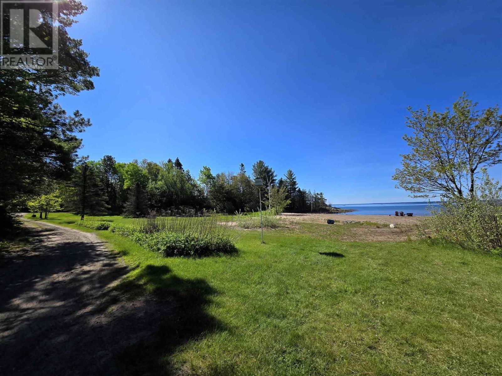 












35 Pine Ridge RD

,
Huron Shores,




Ontario
P0R1L0

