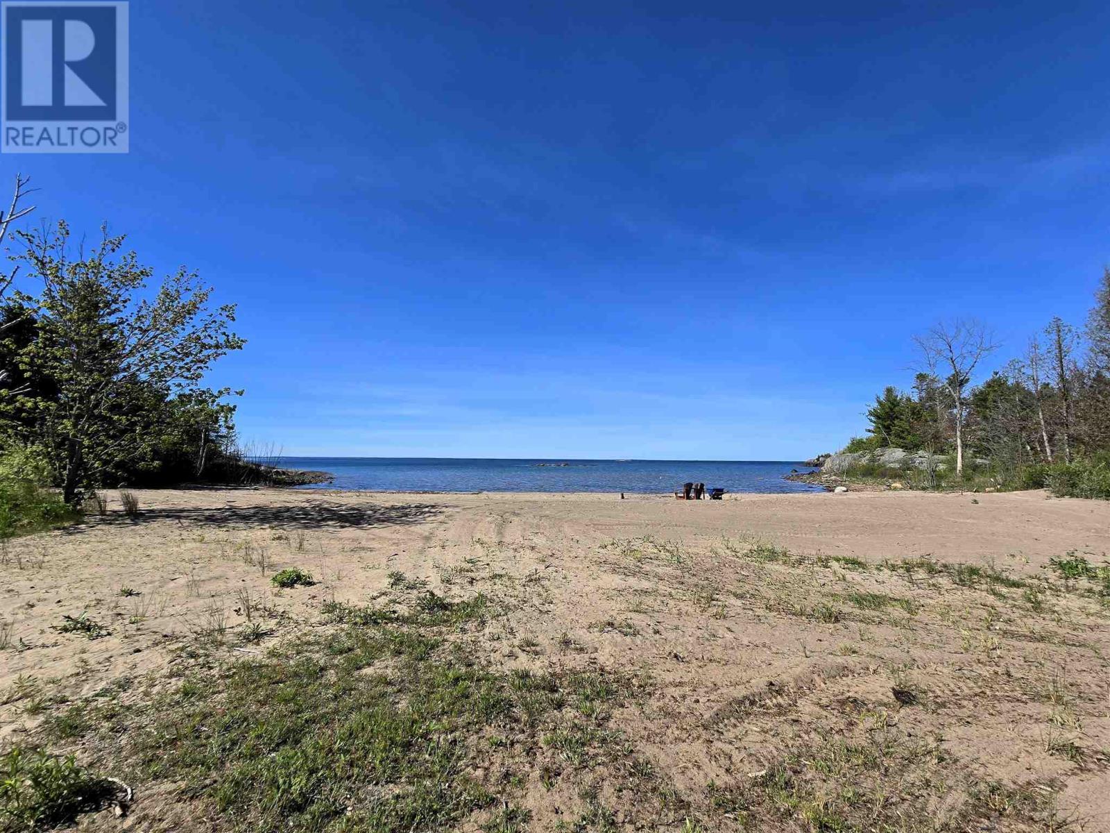 












35 Pine Ridge RD

,
Huron Shores,




Ontario
P0R1L0

