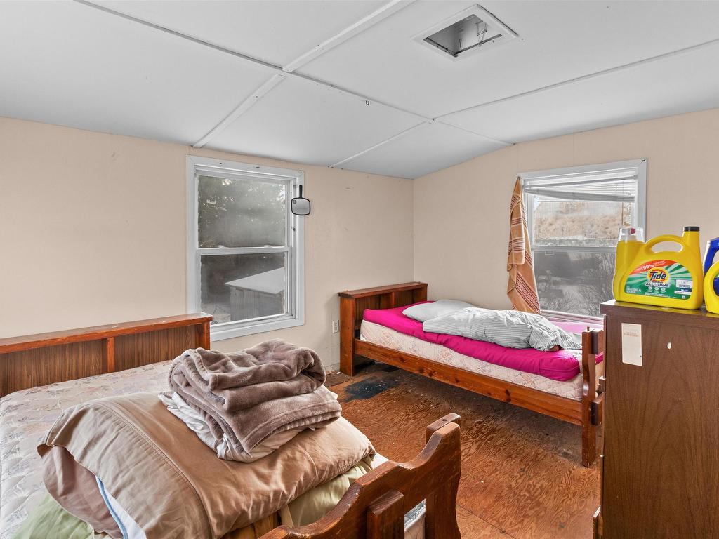 












2070 Cape Bear Road

,
Beach Point,




PE
C0A 1W0


