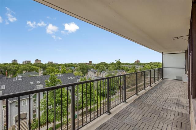 









99


Wellington

CR, 606,
Winnipeg,




MB
R3M 0A2

