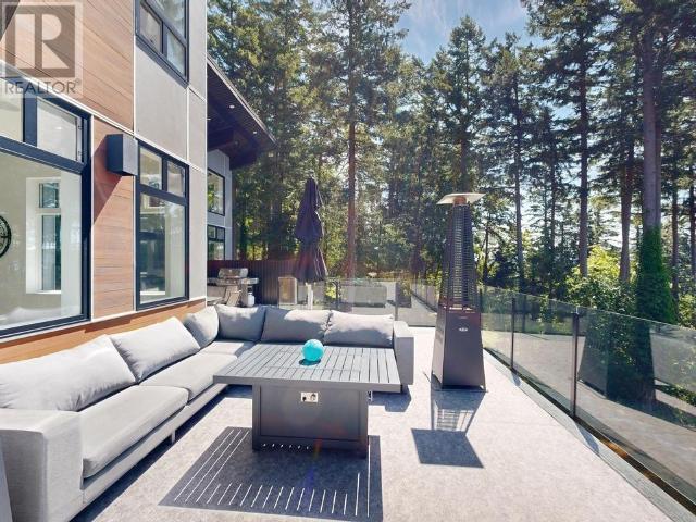 












7495 HIGHWAY 101

,
Powell River,




British Columbia
V8A0R1

