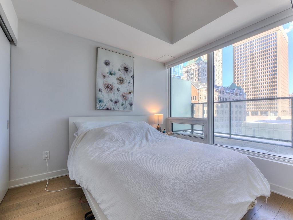 









1188


Rue St-Antoine O.

, 601,
Montréal (Ville-Marie),




QC
H3C1B4

