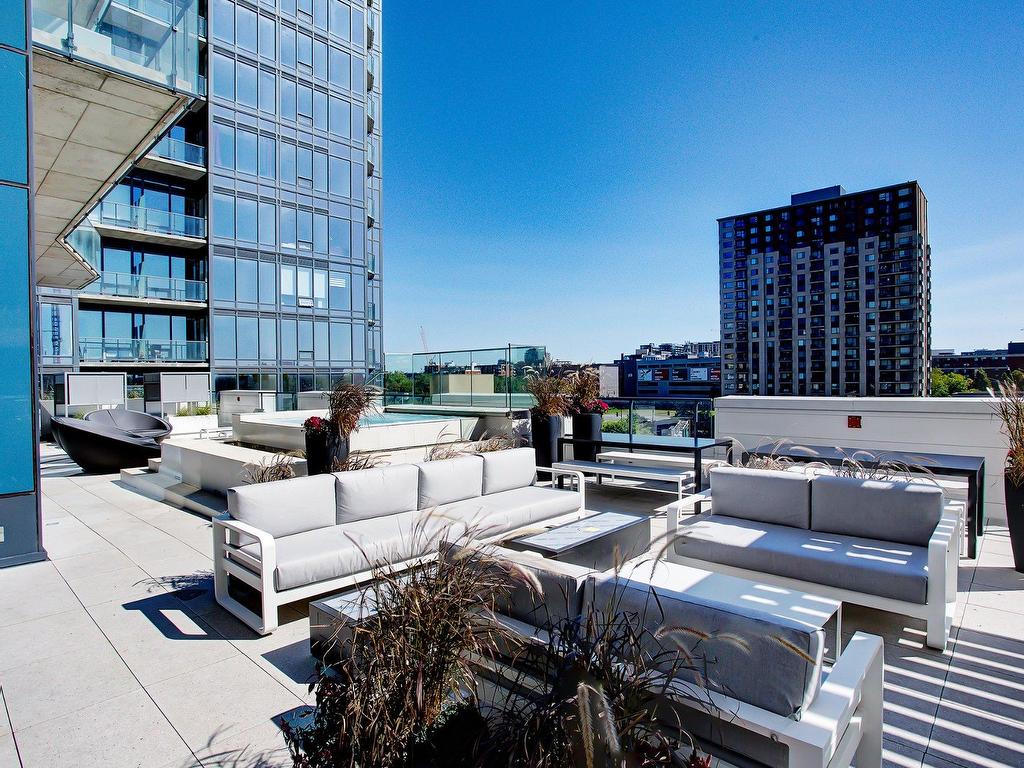 









1188


Rue St-Antoine O.

, 601,
Montréal (Ville-Marie),




QC
H3C1B4

