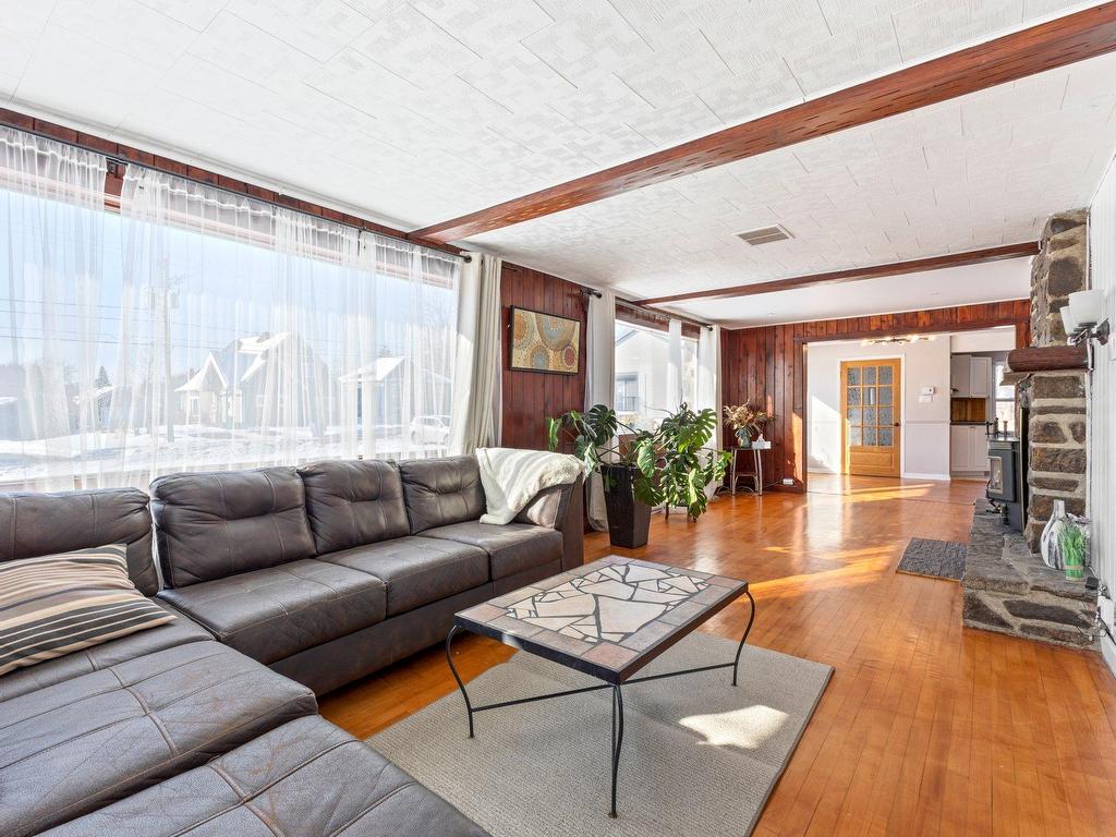 









49

 - 51


Rue du Bord-de-l'Eau

,
Lavaltrie,




QC
J5T1E5

