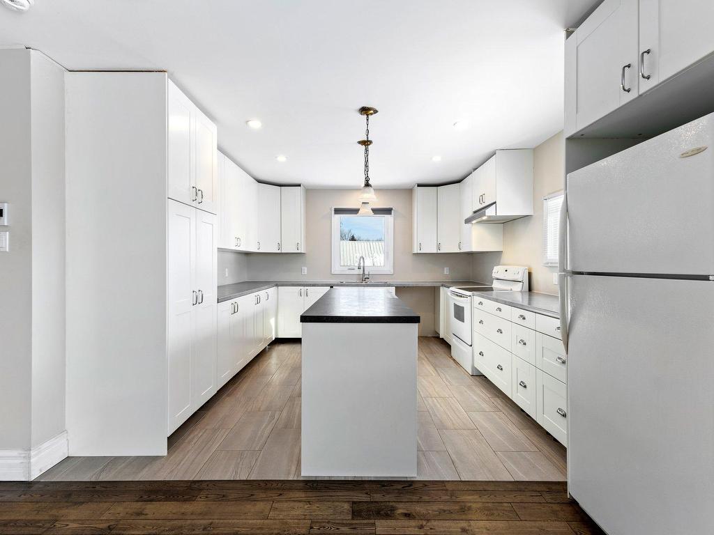 









49

 - 51


Rue du Bord-de-l'Eau

,
Lavaltrie,




QC
J5T1E5

