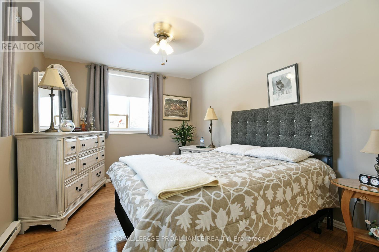 












8350 COUNTY ROAD 15 ROAD

,
Augusta,




Ontario
K0G1R0

