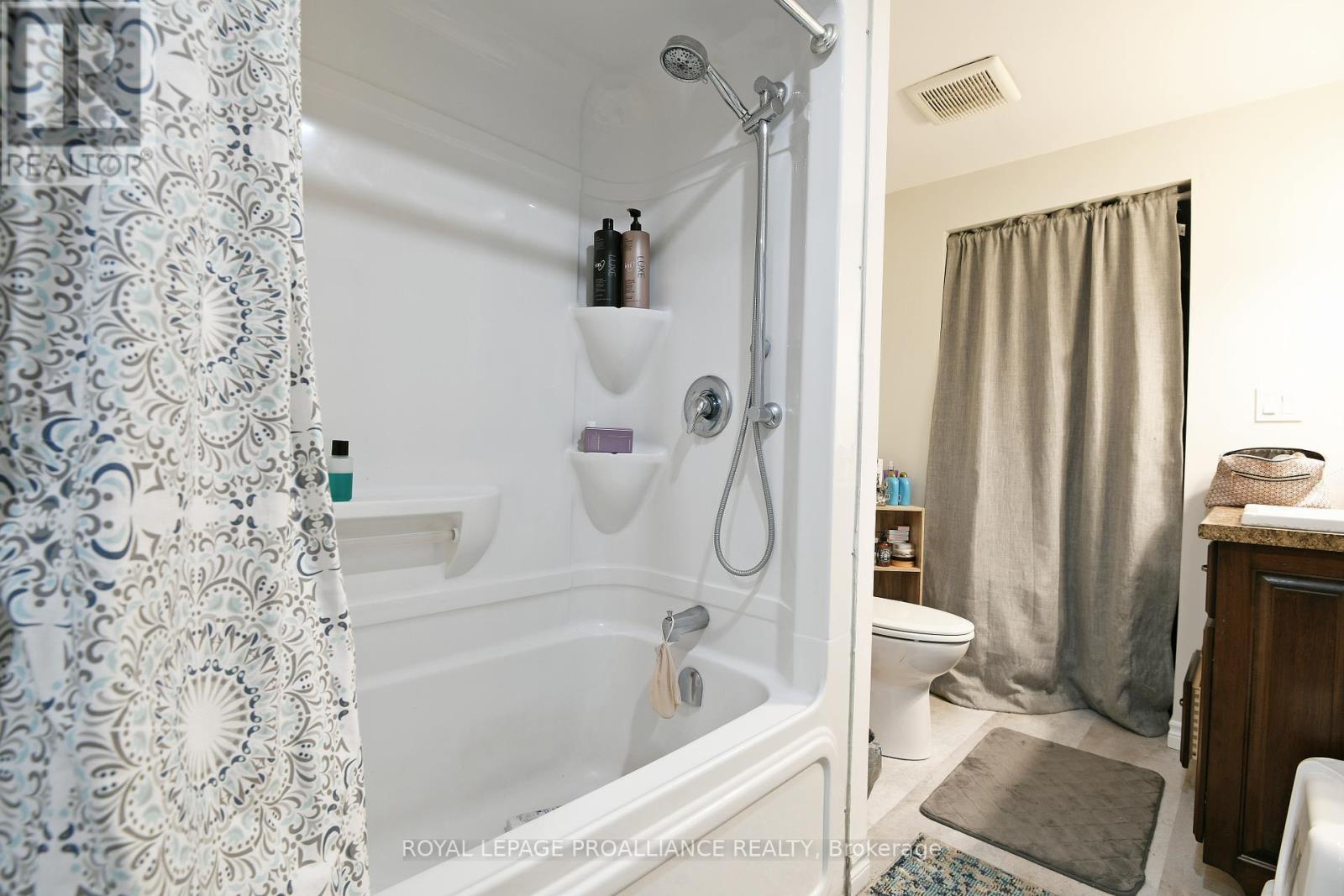 












8350 COUNTY ROAD 15 ROAD

,
Augusta,




Ontario
K0G1R0

