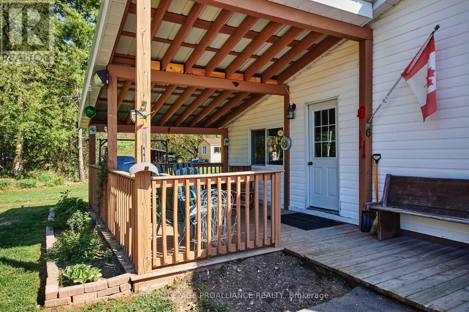 












8350 COUNTY ROAD 15 ROAD

,
Augusta,




Ontario
K0G1R0

