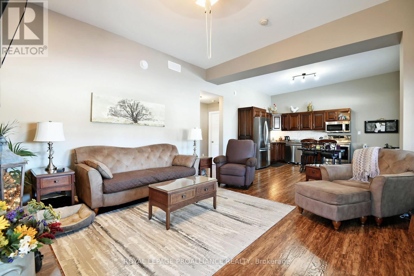 












8350 COUNTY ROAD 15 ROAD

,
Augusta,




Ontario
K0G1R0

