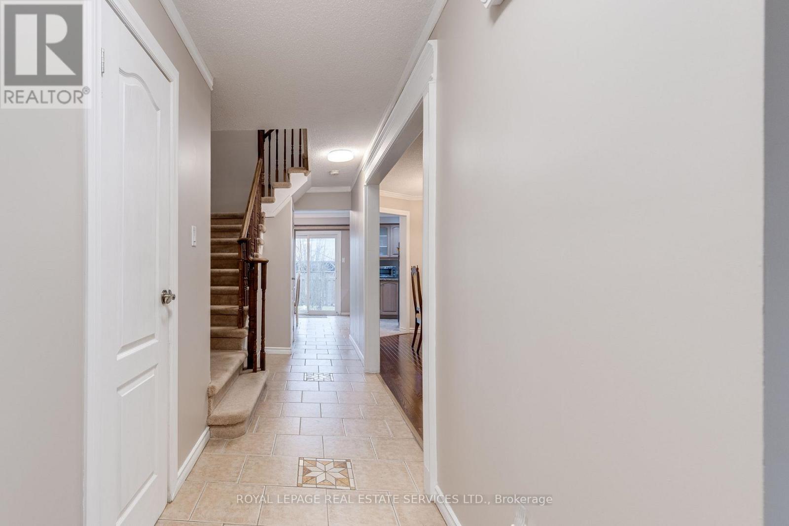 












9 LADY BOWER CRESCENT

,
Toronto,




Ontario
M1B4R2


