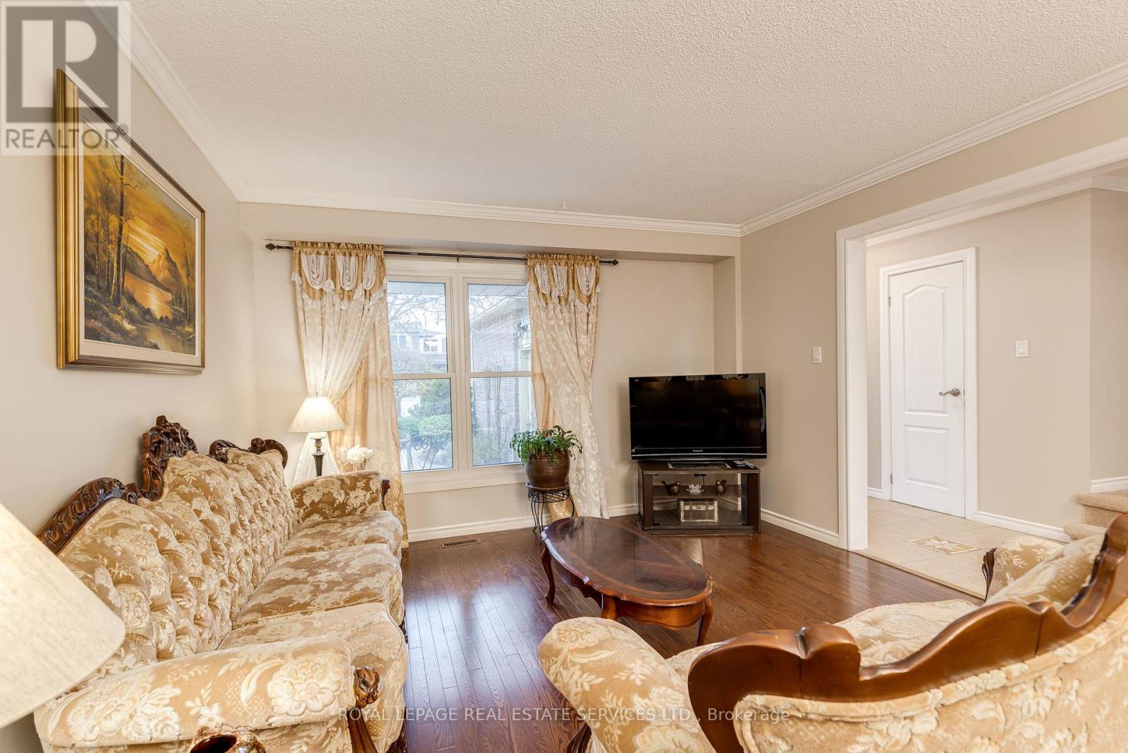 












9 LADY BOWER CRESCENT

,
Toronto,




Ontario
M1B4R2


