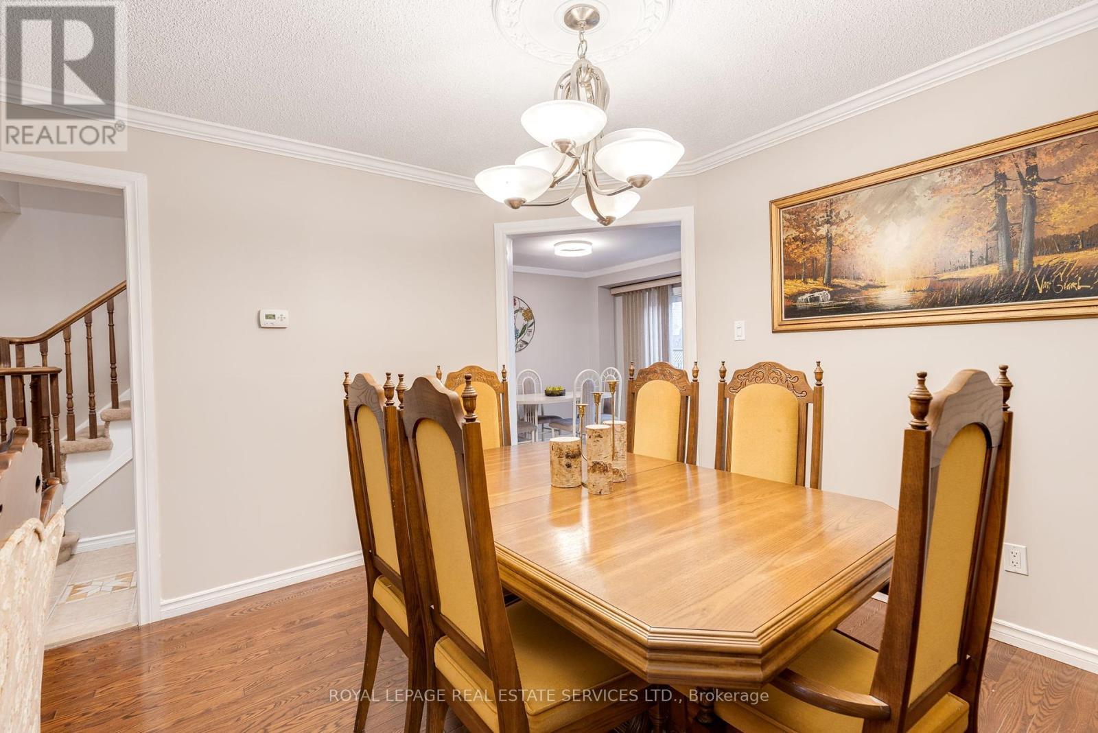 












9 LADY BOWER CRESCENT

,
Toronto,




Ontario
M1B4R2

