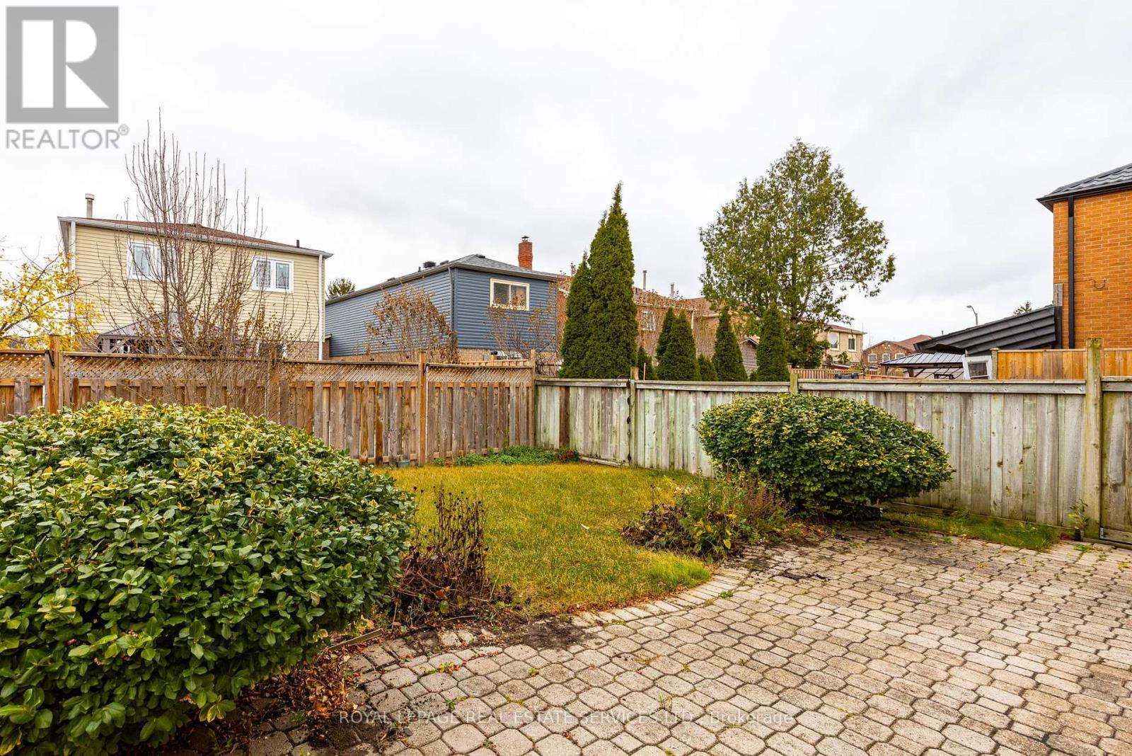 












9 LADY BOWER CRESCENT

,
Toronto,




Ontario
M1B4R2

