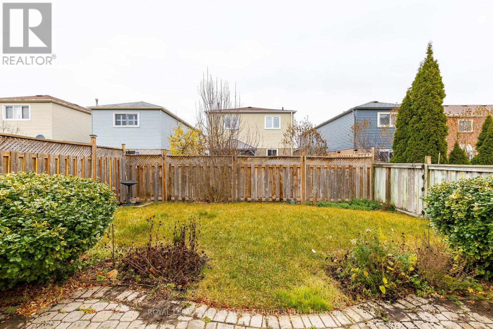 












9 LADY BOWER CRESCENT

,
Toronto,




Ontario
M1B4R2

