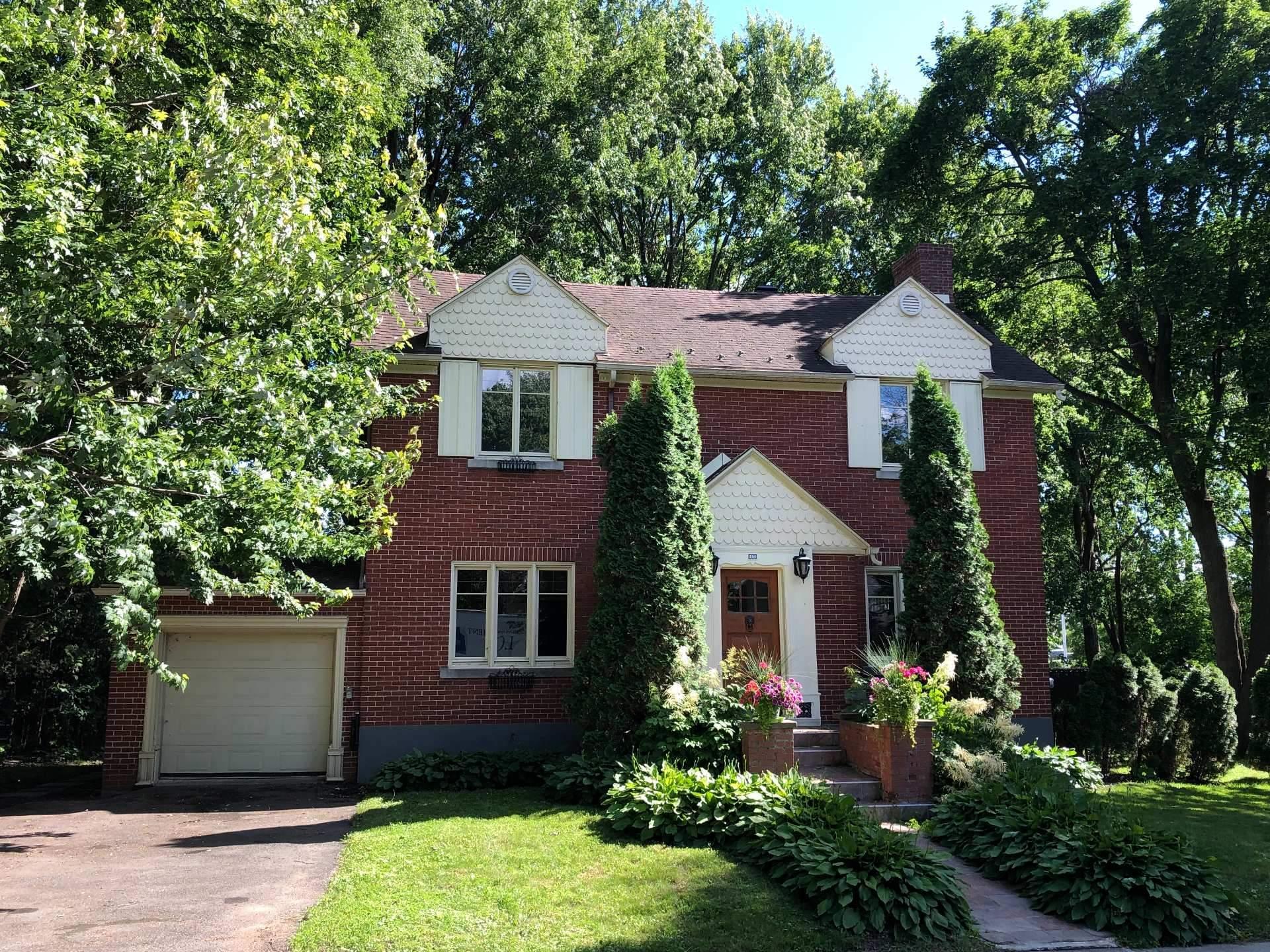 









45


Boul. de l'Union

,
Saint-Lambert,




QC
J4R2M4

