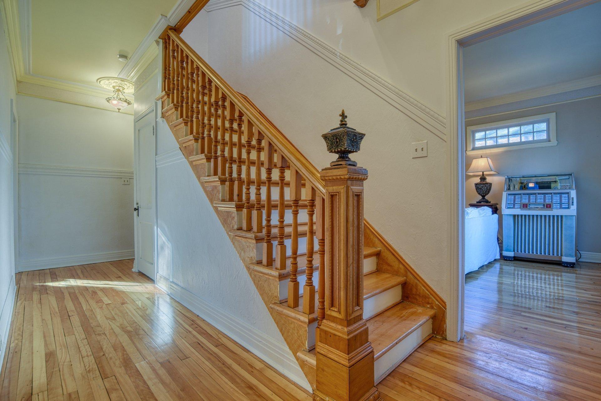 









45


Boul. de l'Union

,
Saint-Lambert,




QC
J4R2M4

