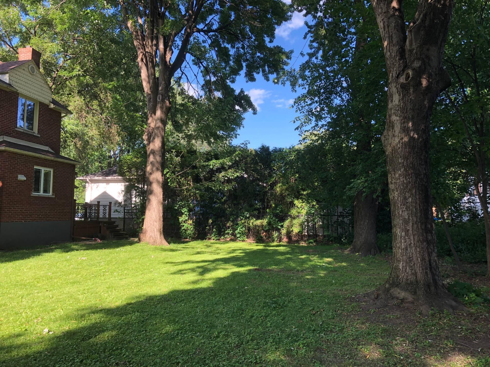 









45


Boul. de l'Union

,
Saint-Lambert,




QC
J4R2M4

