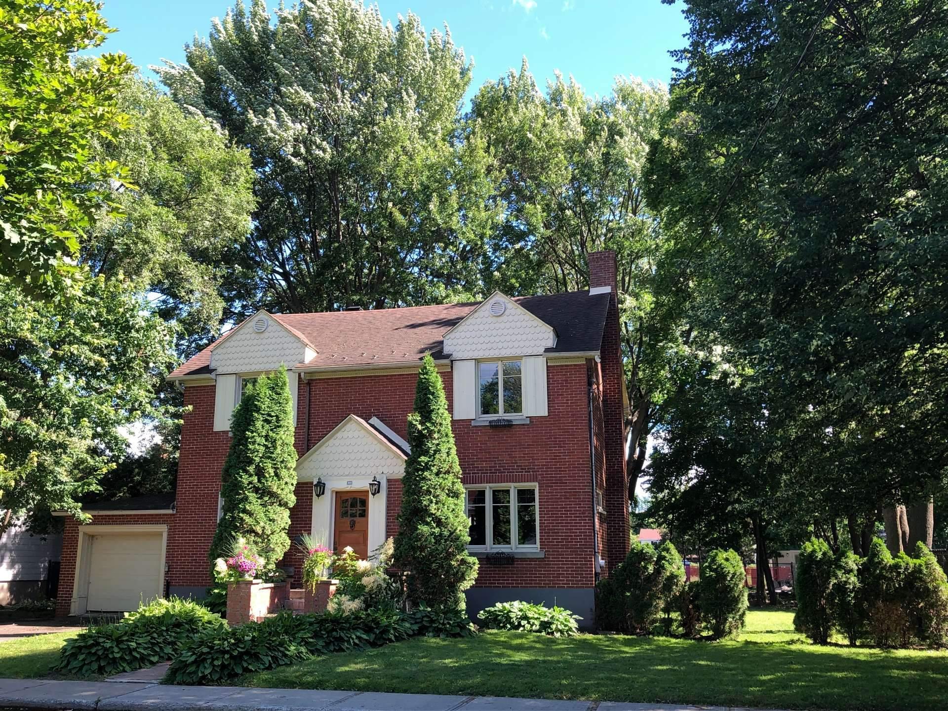 









45


Boul. de l'Union

,
Saint-Lambert,




QC
J4R2M4

