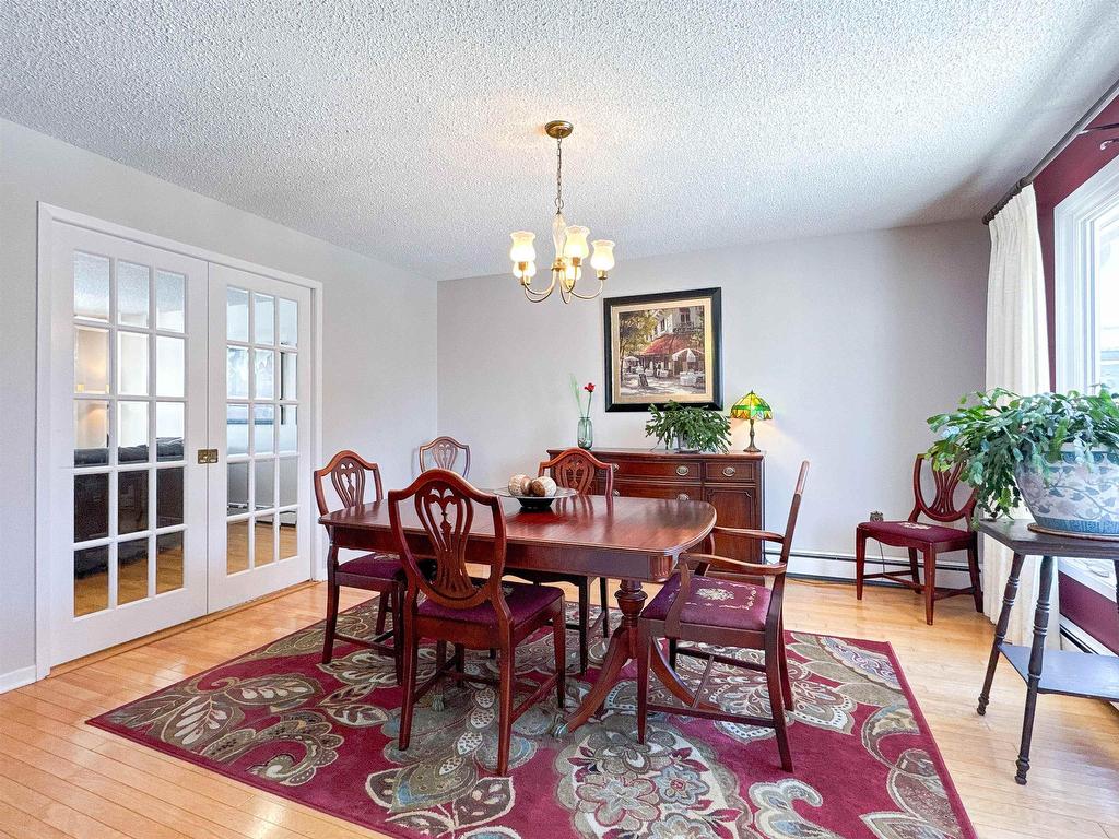 












21 Pope Avenue

,
Charlottetown,




PE
C1A 6N4


