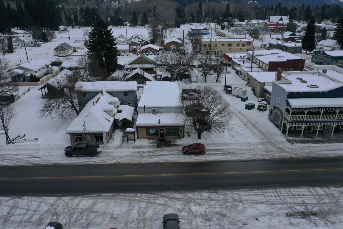 









313


Railway

Avenue,
Salmo,




BC
V0G 1Z0

