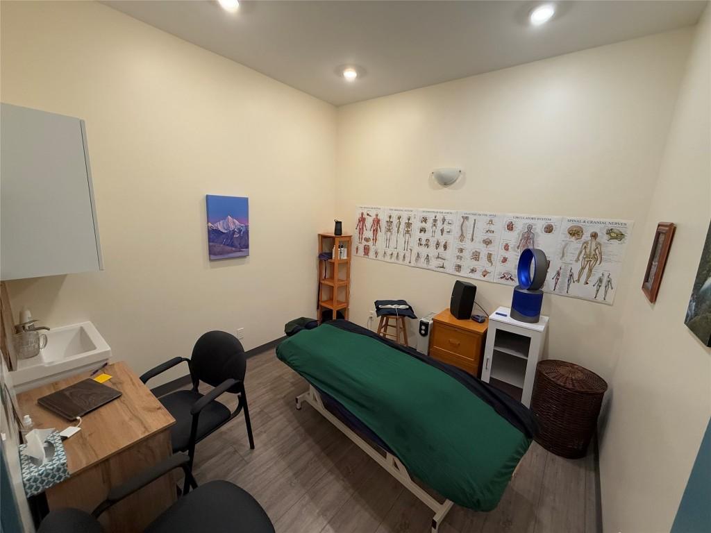 









313


Railway

Avenue,
Salmo,




BC
V0G 1Z0

