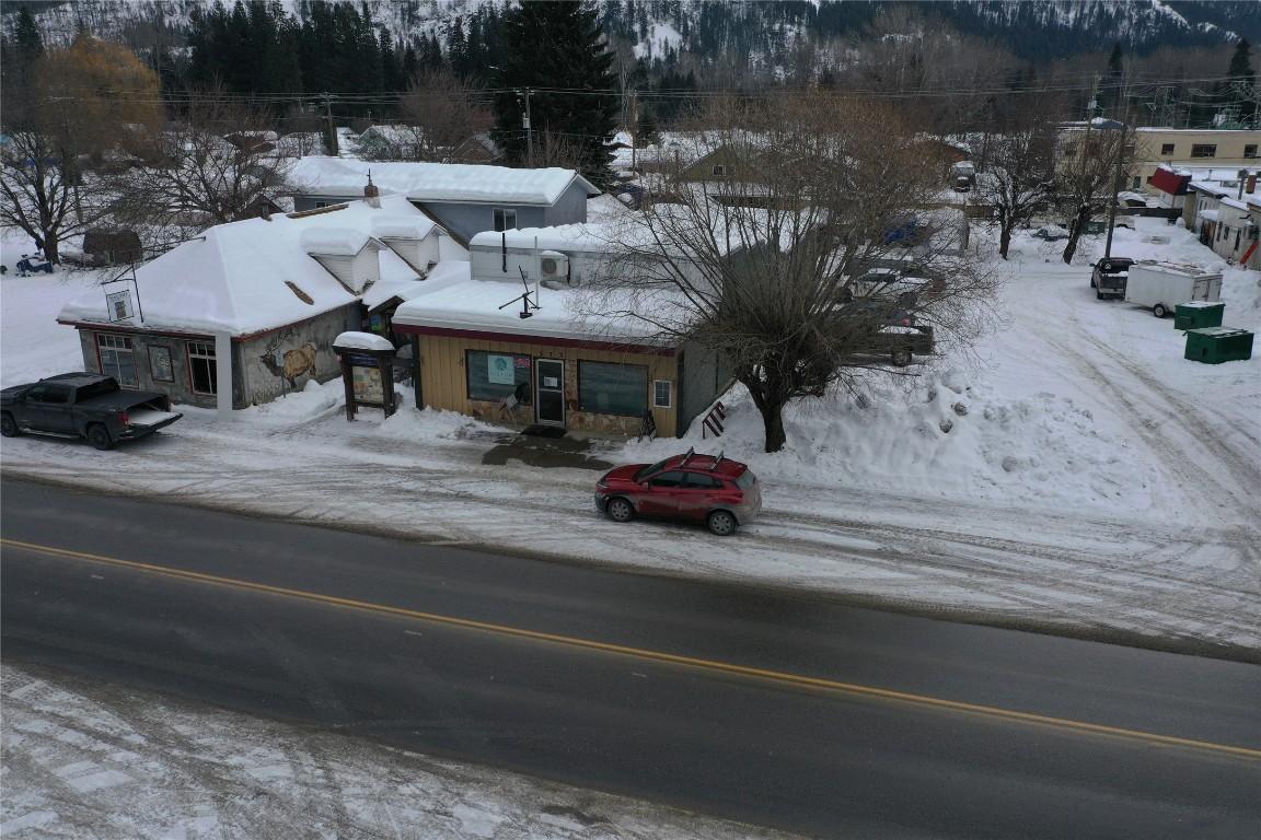 









313


Railway

Avenue,
Salmo,




BC
V0G 1Z0

