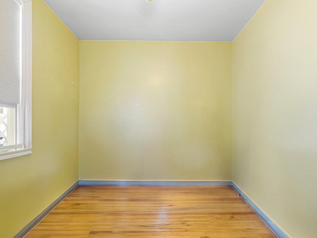 









333


Rue Principale

,
Brownsburg-Chatham,




QC
J8G2V1

