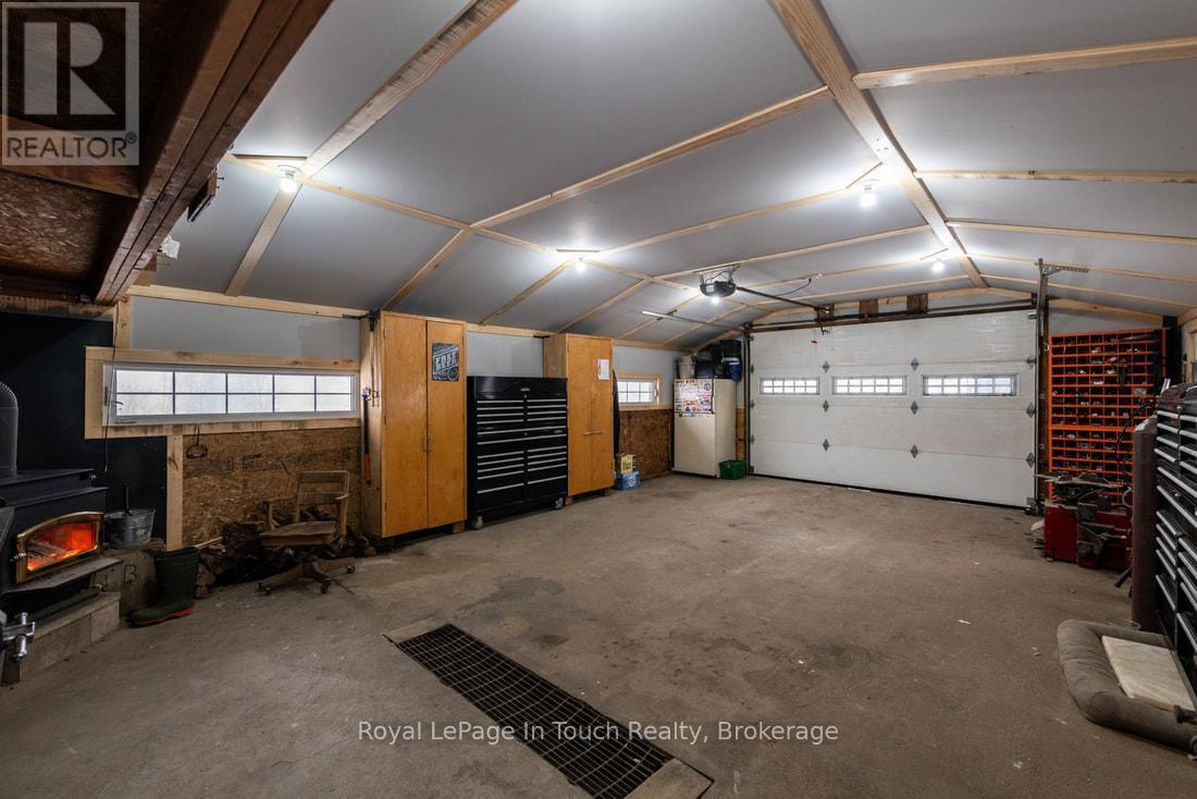 












3010 MATCHEDASH STREET

,
Severn (Fesserton),




Ontario
L0K2C0

