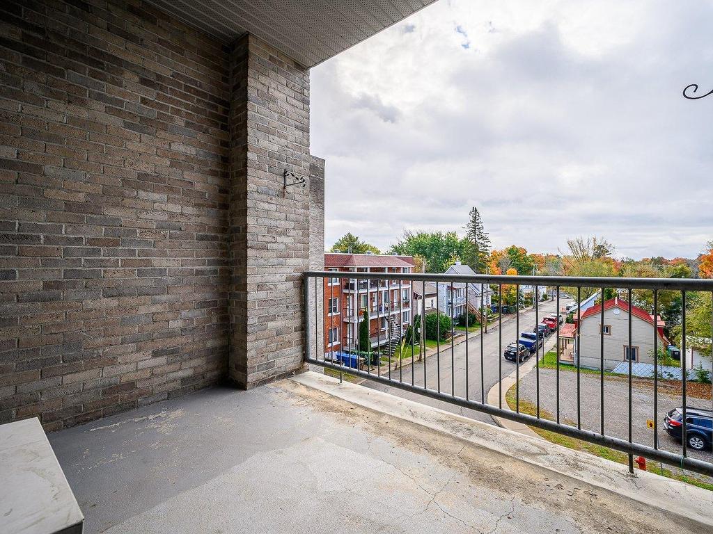 









305


Rue Laviolette

, 310,
Saint-Jérôme,




QC
J7Y4H7

