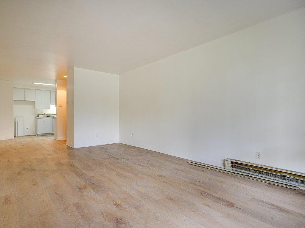 









305


Rue Laviolette

, 310,
Saint-Jérôme,




QC
J7Y4H7


