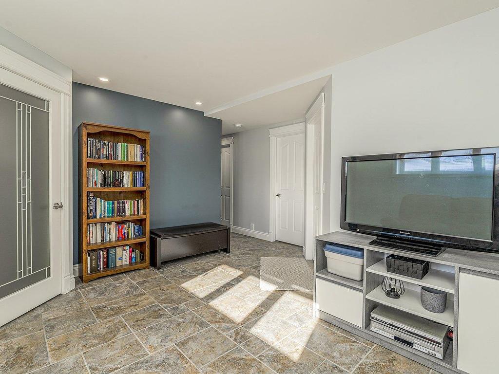 









4195


Route 222

,
Saint-Denis-de-Brompton,




QC
J0B2P0

