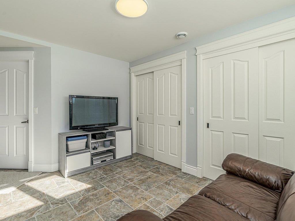 









4195


Route 222

,
Saint-Denis-de-Brompton,




QC
J0B2P0


