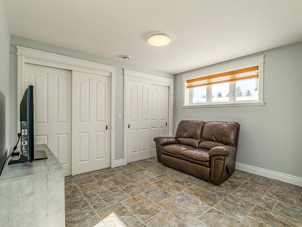 









4195


Route 222

,
Saint-Denis-de-Brompton,




QC
J0B2P0

