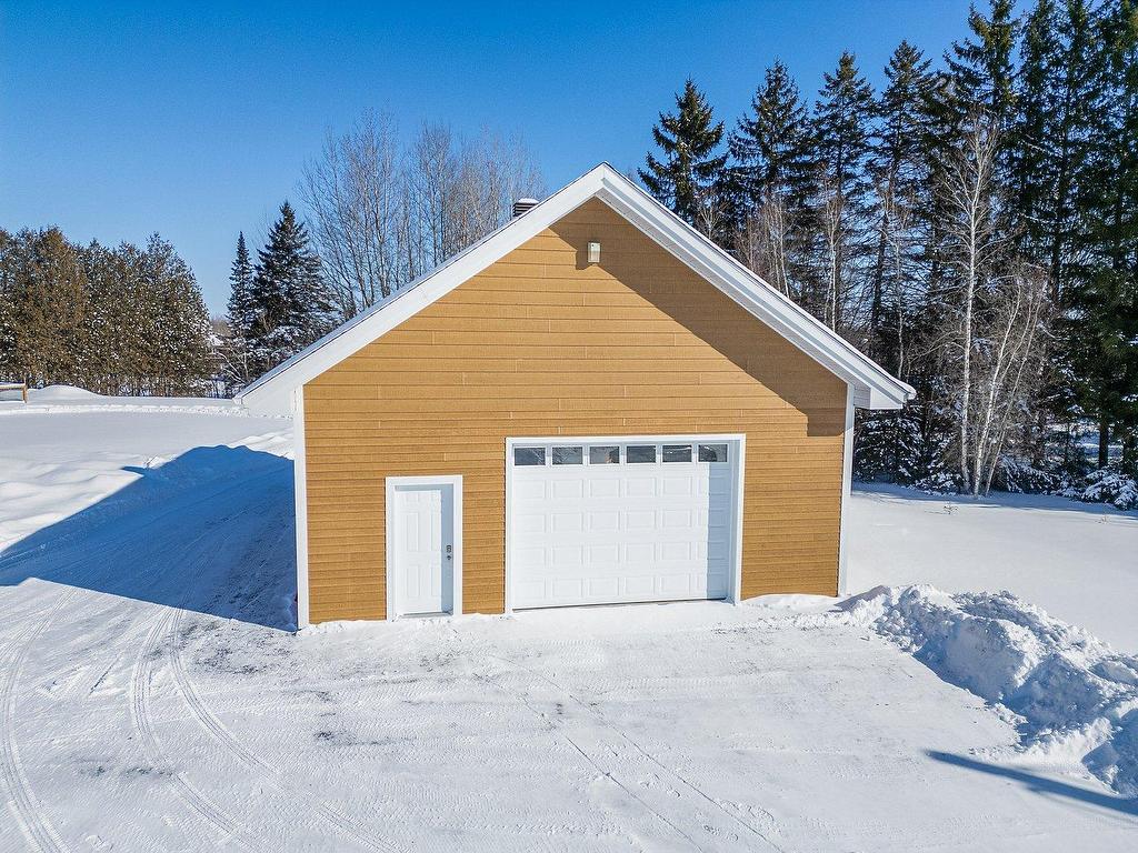 









4195


Route 222

,
Saint-Denis-de-Brompton,




QC
J0B2P0

