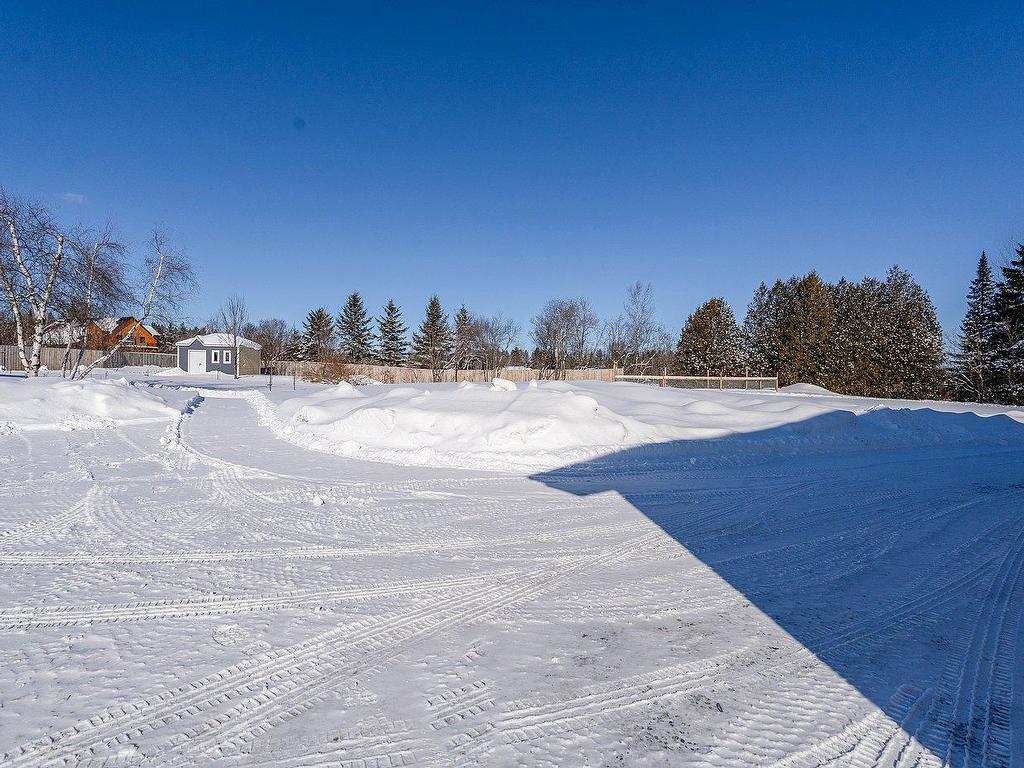 









4195


Route 222

,
Saint-Denis-de-Brompton,




QC
J0B2P0

