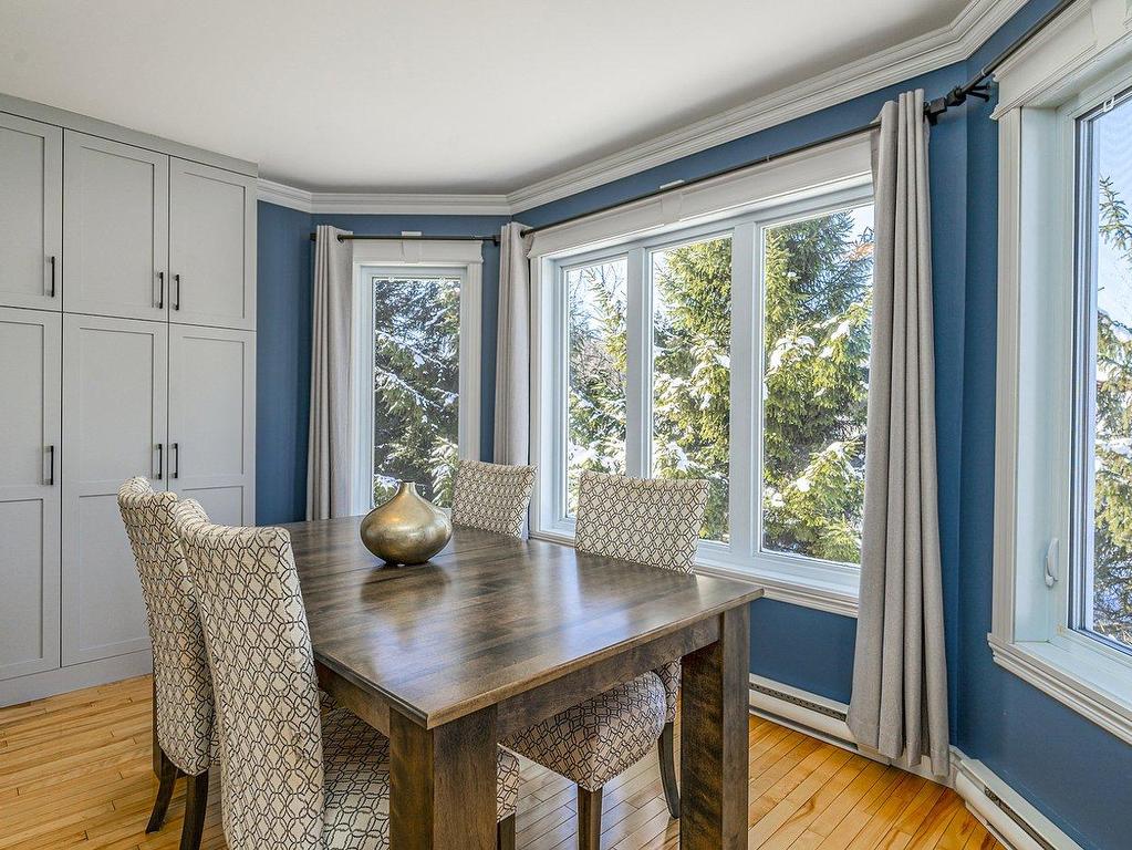 









4195


Route 222

,
Saint-Denis-de-Brompton,




QC
J0B2P0

