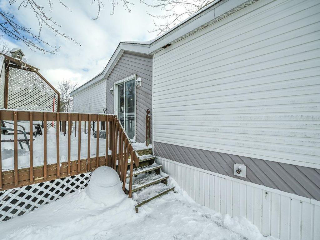 









60


9e Rue

,
Saint-Jean-sur-Richelieu,




QC
J2Y1A5

