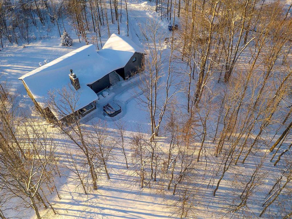 









95


Rue Academy

,
Sutton,




QC
J0E2K0

