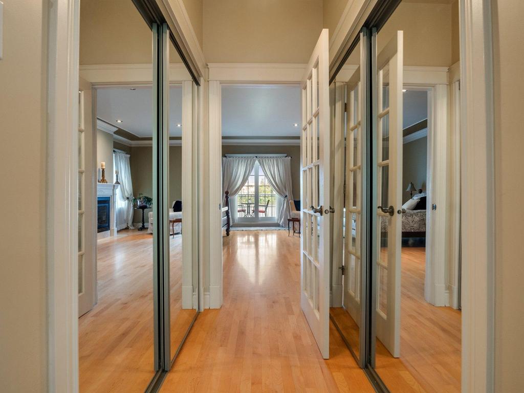 









5


1re Avenue

,
Laval (Auteuil),




QC
H7H2G9

