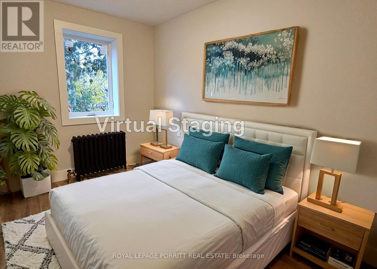 












3 - 333 SILVERTHORN AVENUE

,
Toronto,




Ontario
M6N3K5

