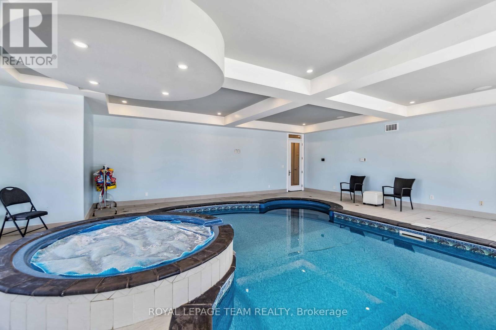 












1114 IRACE DRIVE

,
Augusta,




Ontario
K6V5T1

