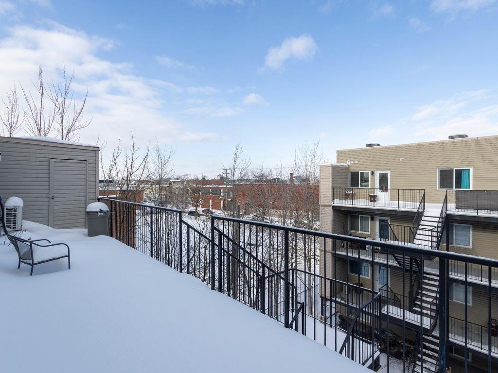 









7371


17e Avenue

, 8,
Montréal (Villeray/Saint-Michel/Parc-Extension),




QC
H2A2R7

