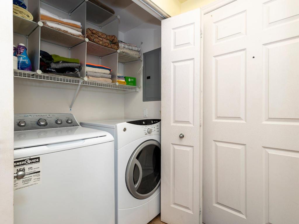 









7371


17e Avenue

, 8,
Montréal (Villeray/Saint-Michel/Parc-Extension),




QC
H2A2R7

